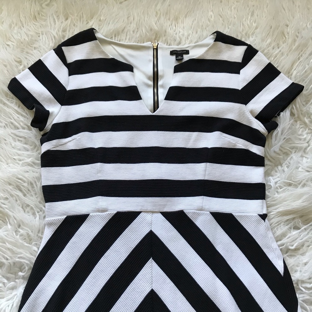 Ann Taylor Striped‎ Ribbed Fit & Flare Dress - Picture 3 of 8